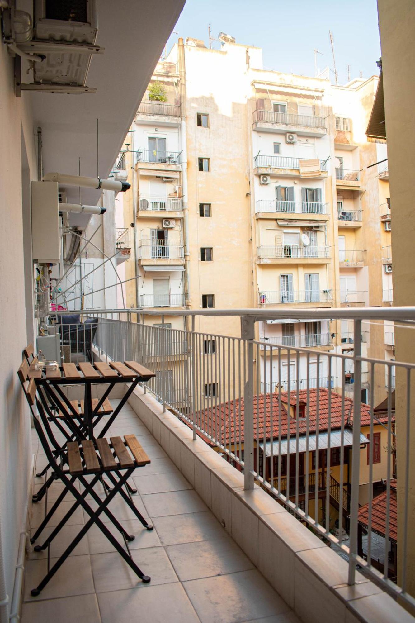 C.6 Ploumeria #City_Center Thessaloniki Exterior photo